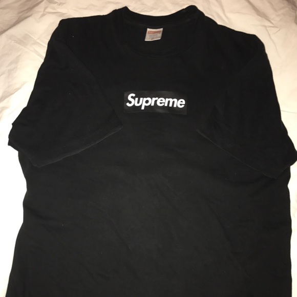 black on black box logo tee